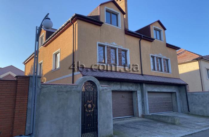 Марин Виллас